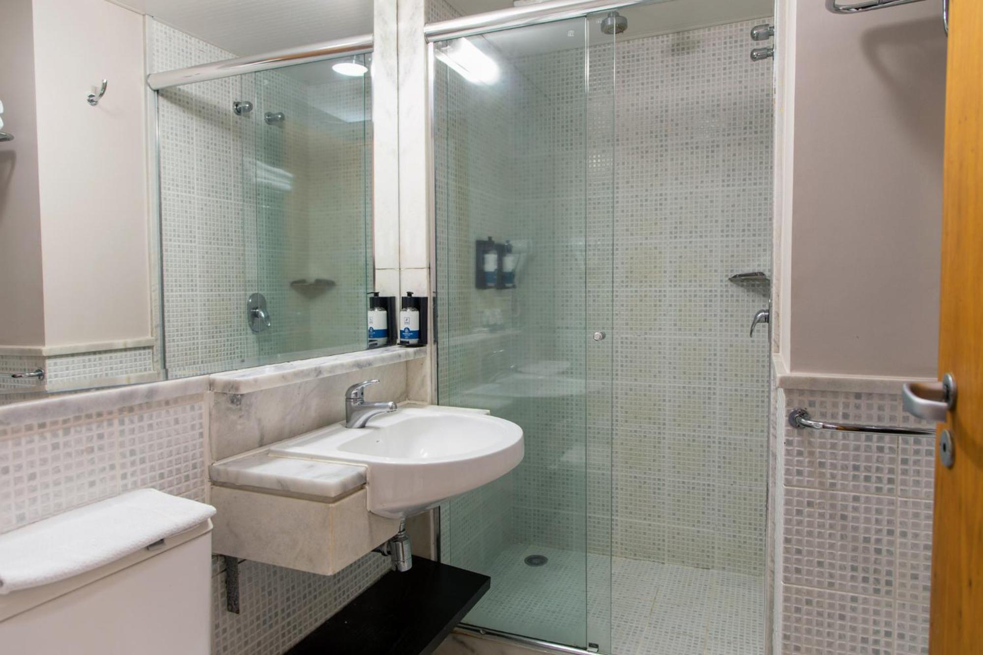 Slaviero Curitiba Batel Hotel Екстериор снимка