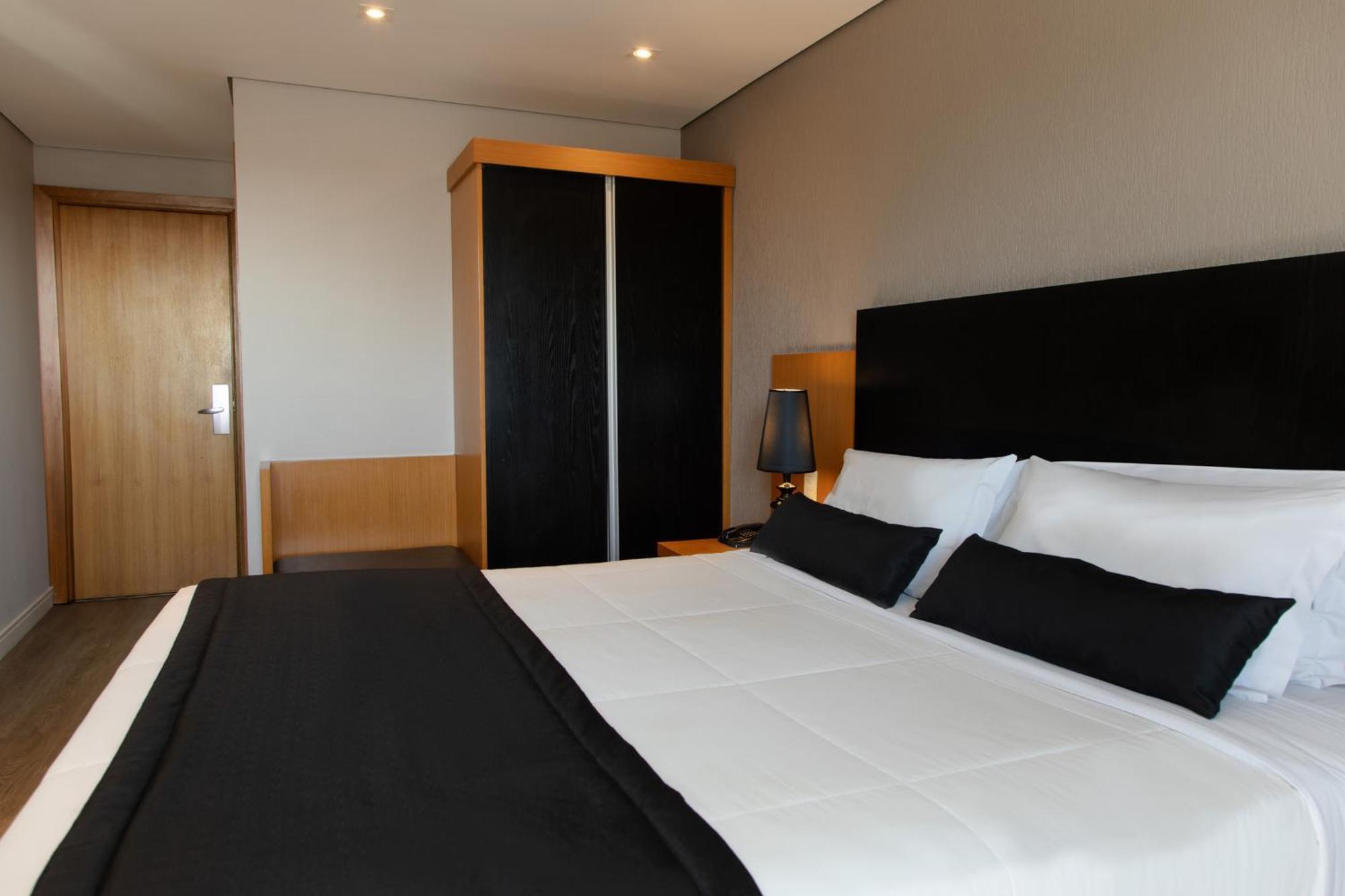 Slaviero Curitiba Batel Hotel Екстериор снимка