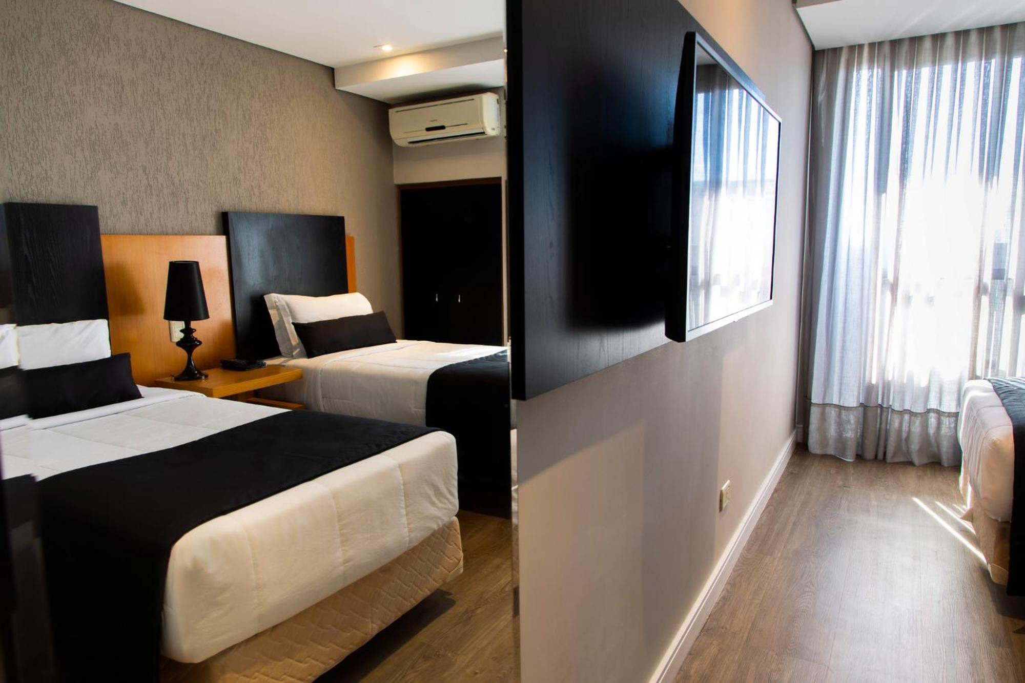 Slaviero Curitiba Batel Hotel Екстериор снимка