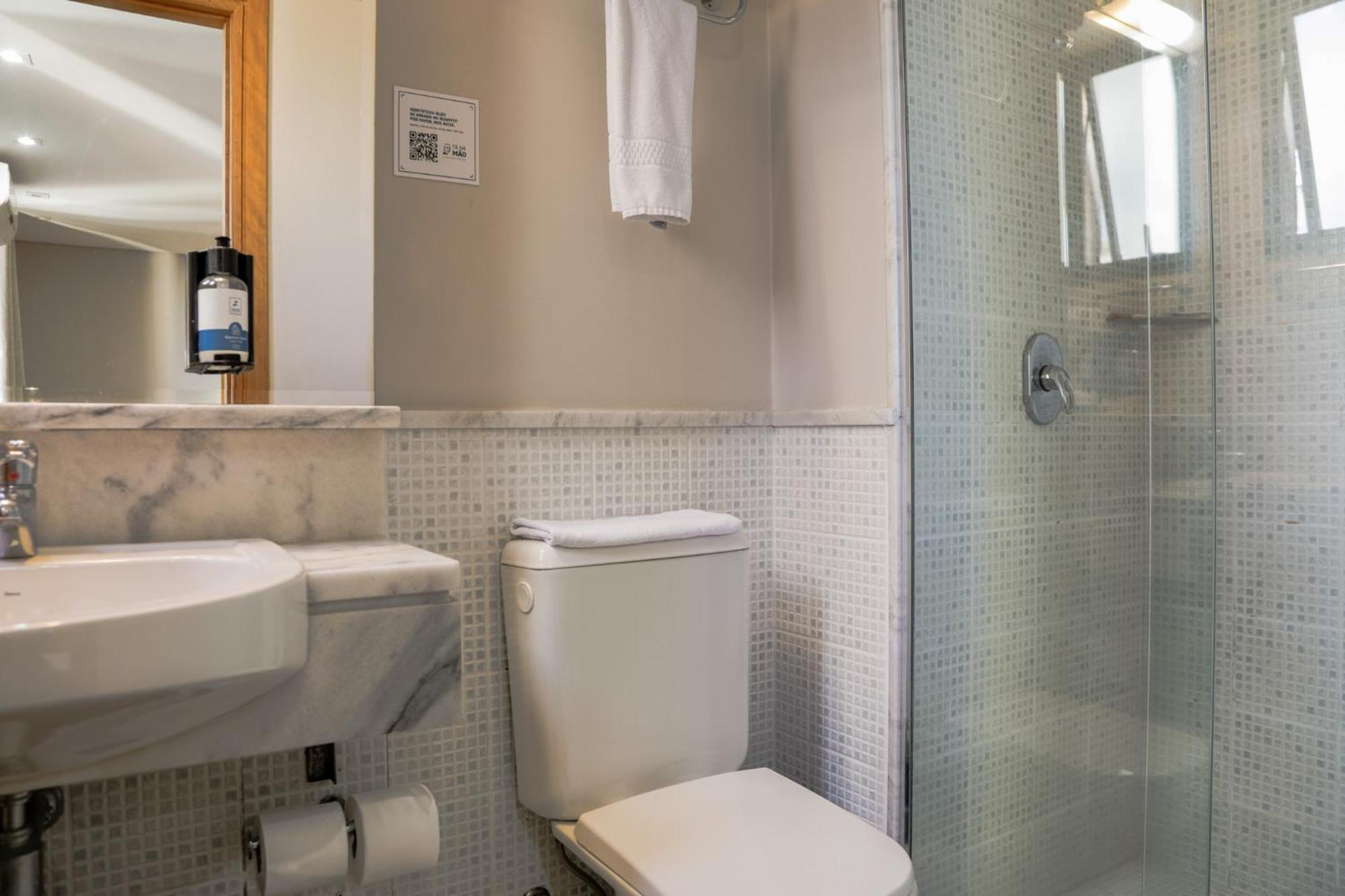 Slaviero Curitiba Batel Hotel Екстериор снимка