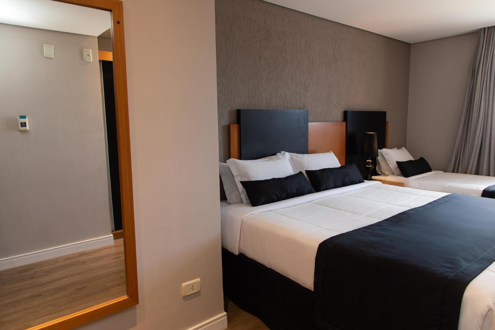 Slaviero Curitiba Batel Hotel Екстериор снимка