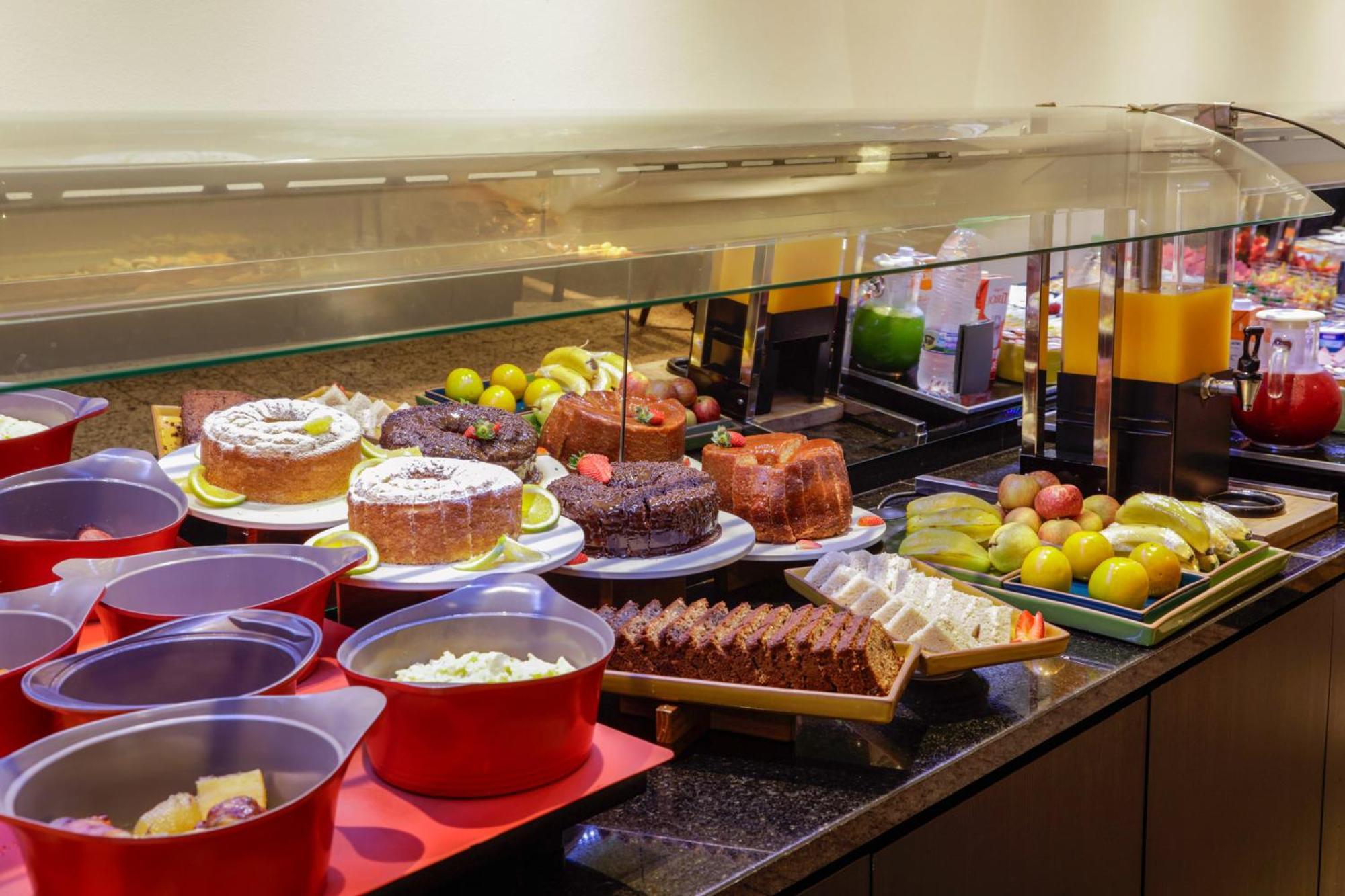 Slaviero Curitiba Batel Hotel Екстериор снимка